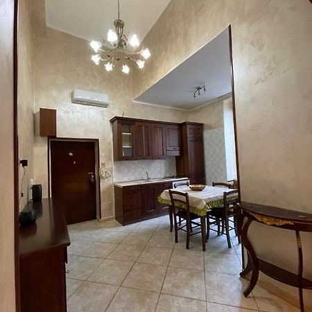 شقة Casa Di Nonna Bertina نابولي المظهر الخارجي الصورة