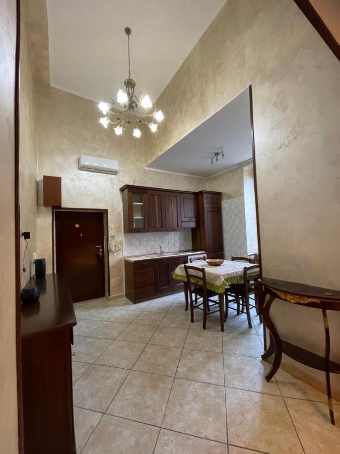 شقة Casa Di Nonna Bertina نابولي المظهر الخارجي الصورة