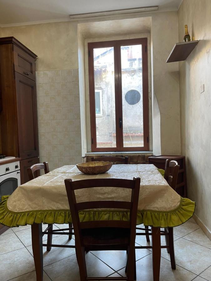 شقة Casa Di Nonna Bertina نابولي المظهر الخارجي الصورة