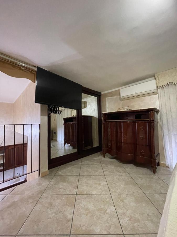 شقة Casa Di Nonna Bertina نابولي المظهر الخارجي الصورة